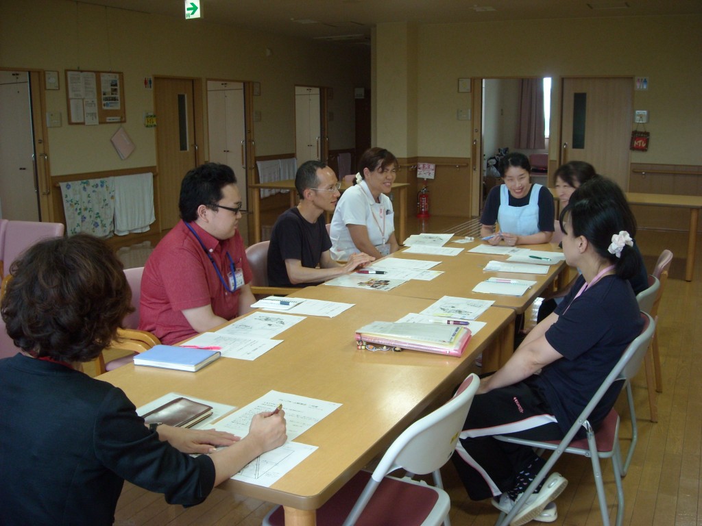 職員自己紹介中