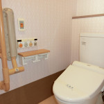 温水洗浄便座もちろんあります♪